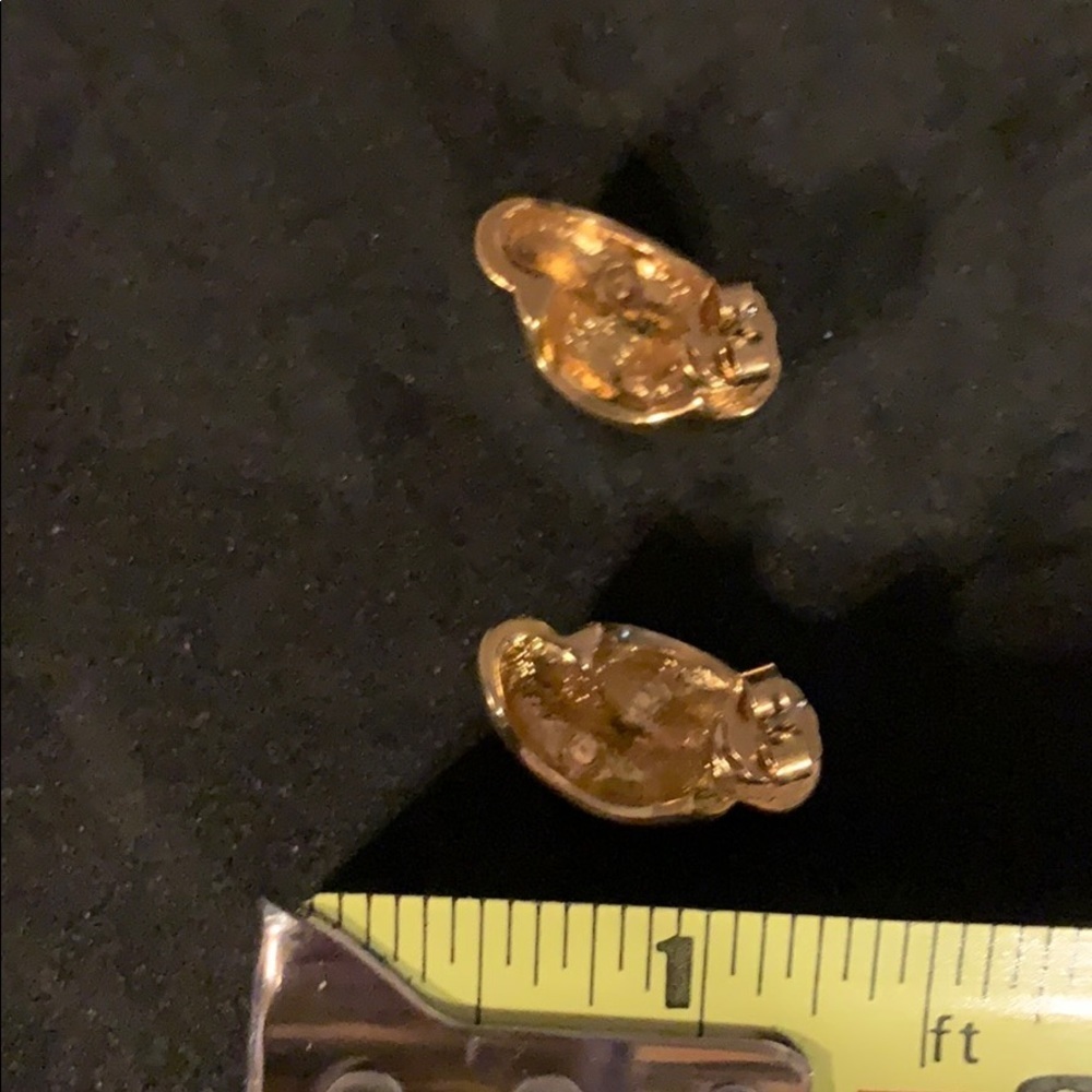 Gold Tone and Black Vintage Post Earrings - Picture 4 of 4
